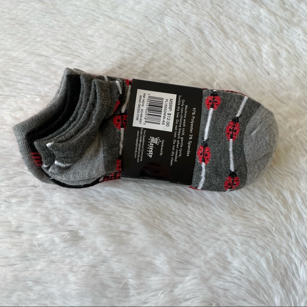 NWT NO SHOW LADYBUG SOCKS great holiday or Christmas gift - Picture 2 of 8